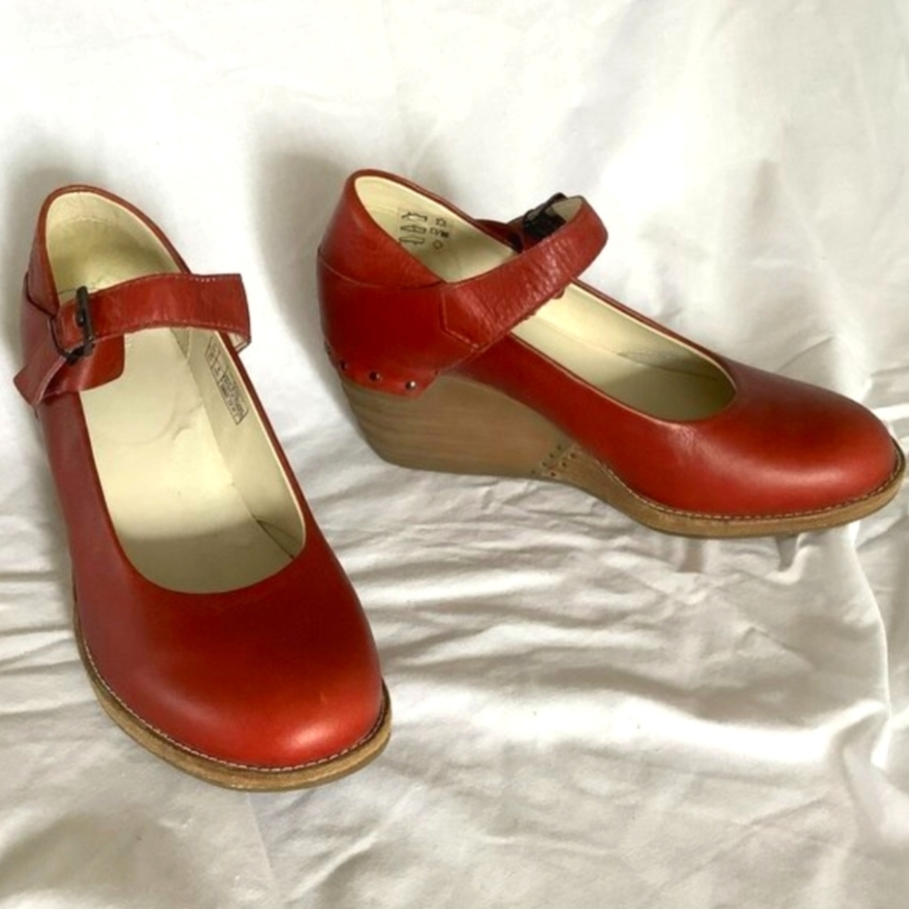 Dr Martens DOLORES Rare Women's High Heeled Mary Janes | Size 8  Deep Red - Picture 6 of 6